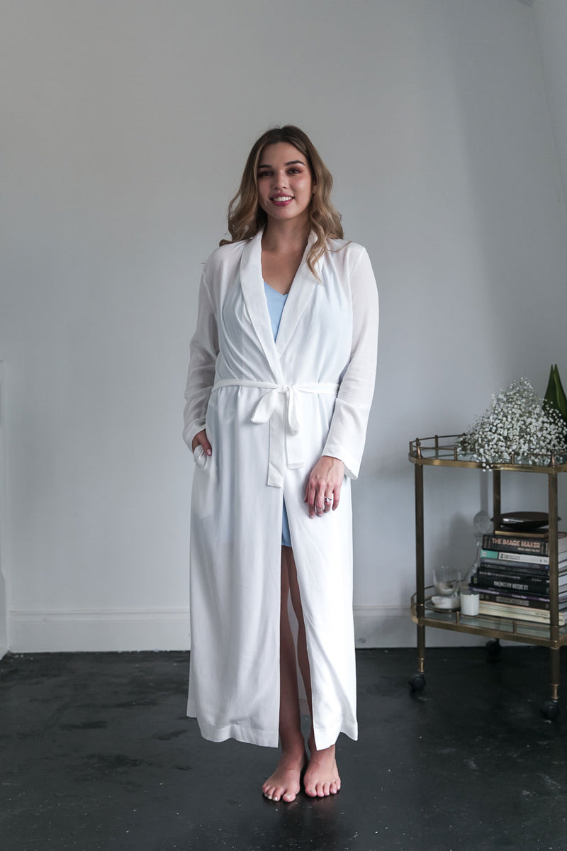 Luna Long Bridal Robe in White