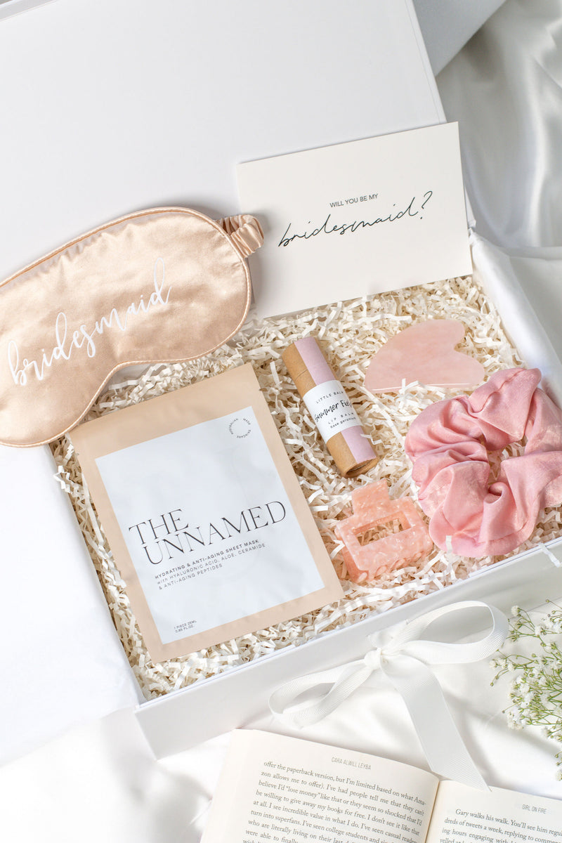 Classic Bridesmaid Personalised Gift Box Pink with Pink Ribbon - Large